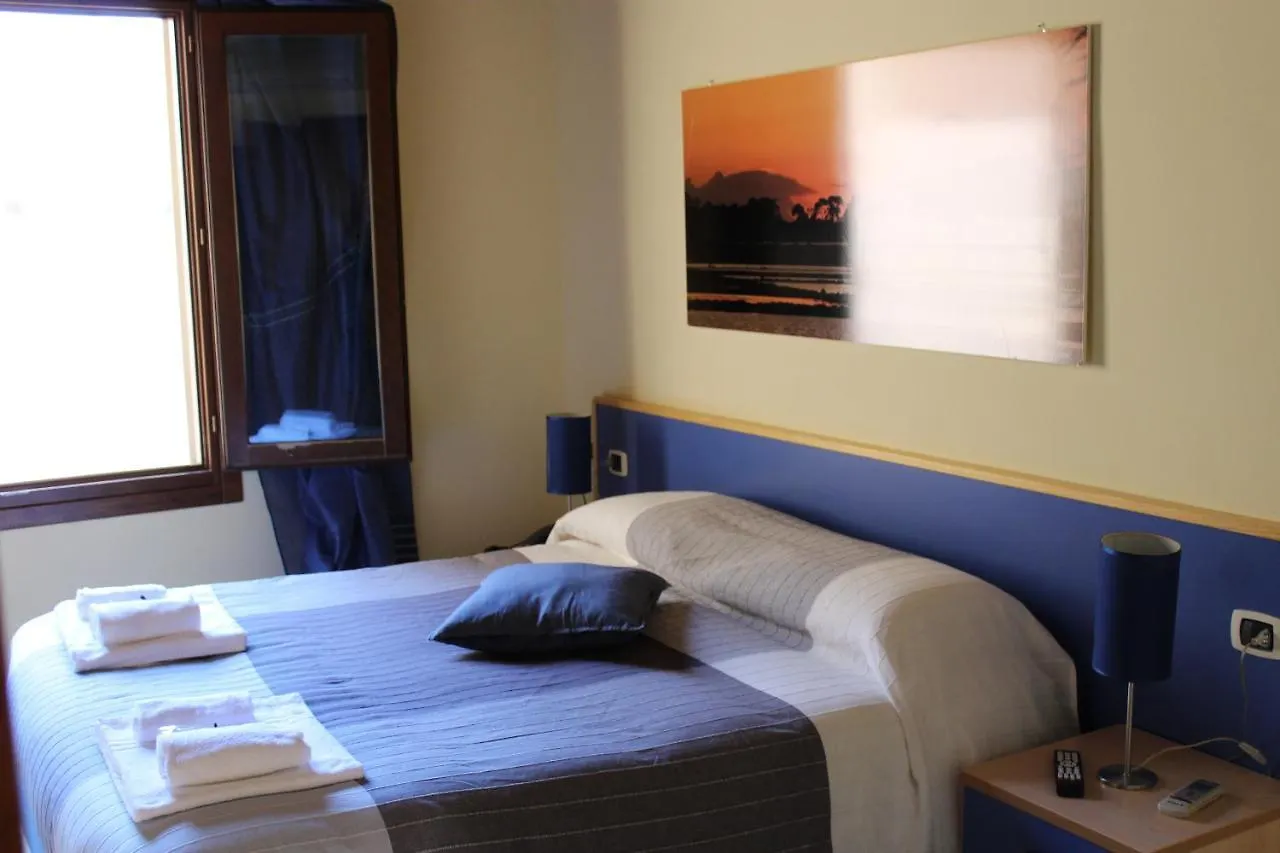 Residence Cortile Merce Trapani 2*,  Italien