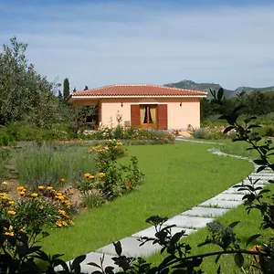  Alloggio per agriturismo S'arenarju Italia