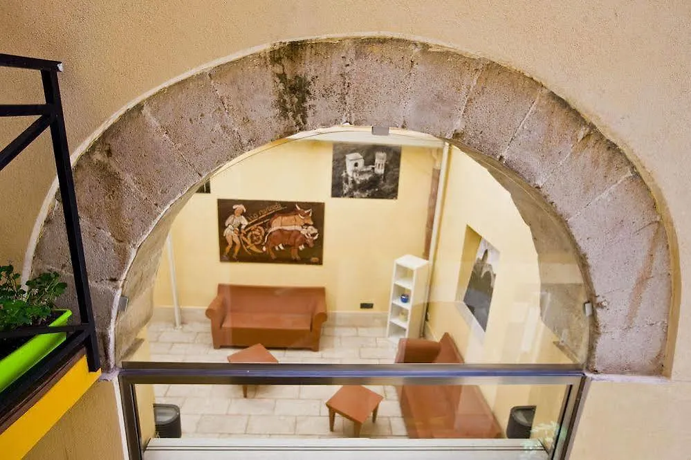 Residence Cortile Merce Trapani 2*,