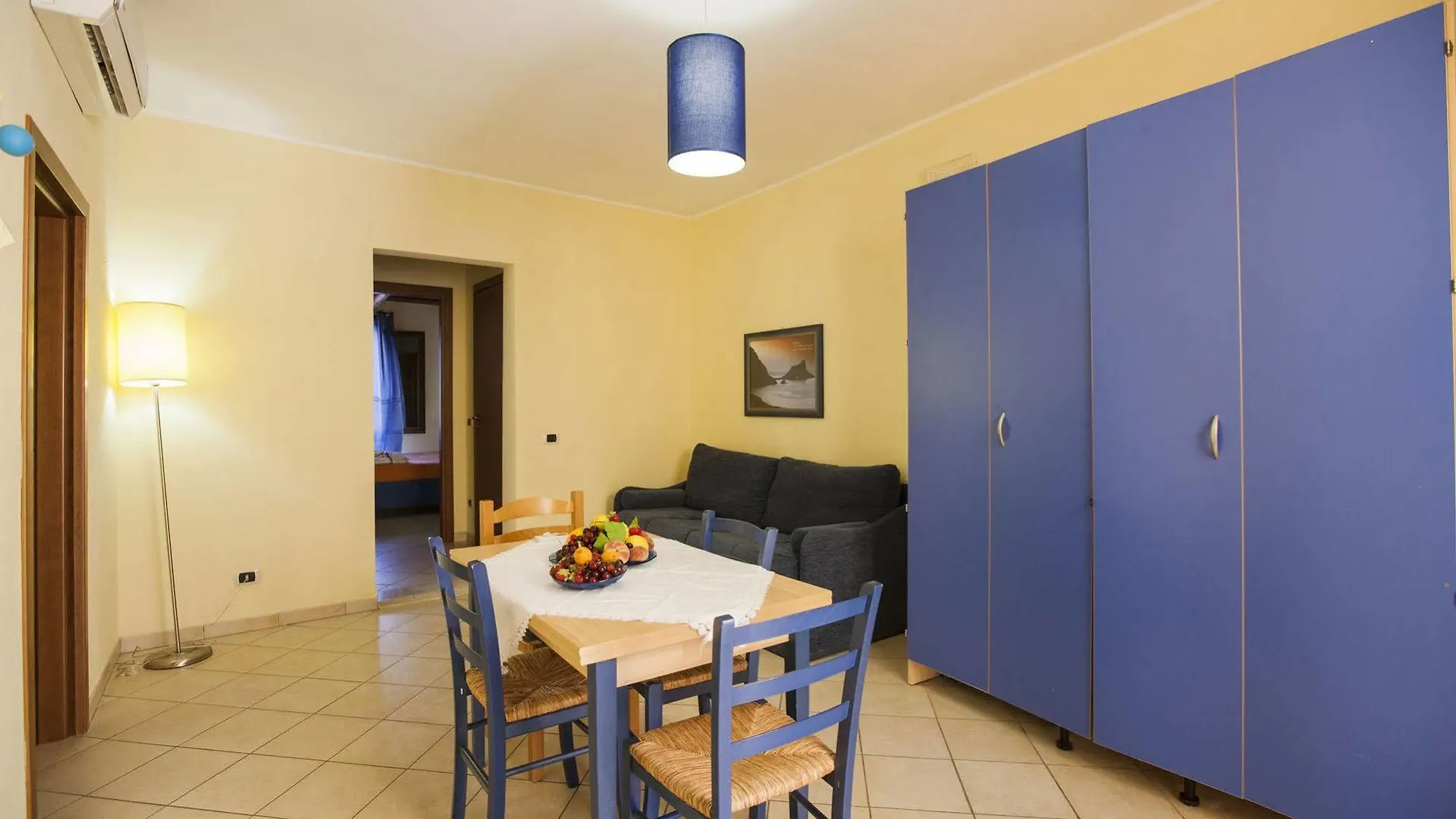Residence Cortile Merce Trapani 2*,